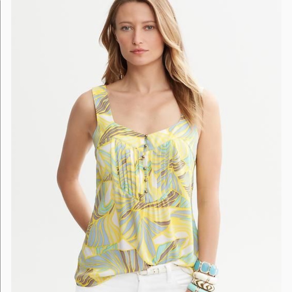 Banana Republic Tropical Print Pintuck Tank